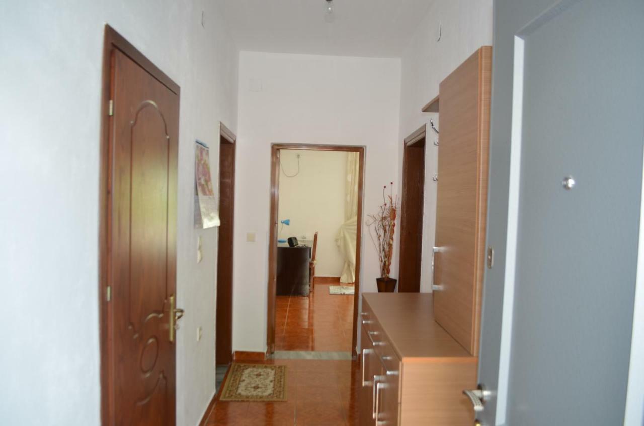 Villa Viktor Sarandë Exterior foto